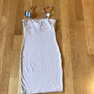 NWT Shape-wear slip, nude